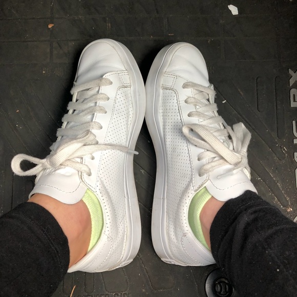 adidas trainers 7.5 adidas trainers 7.5